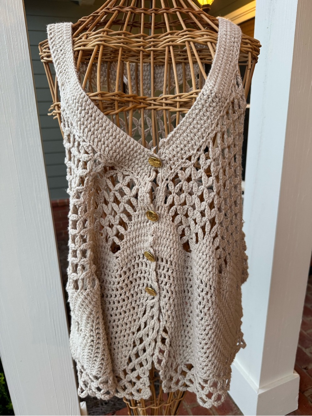 Free People XS/S Crochet Knit Vest Oatmeal Gold Buttons Boho Openwork